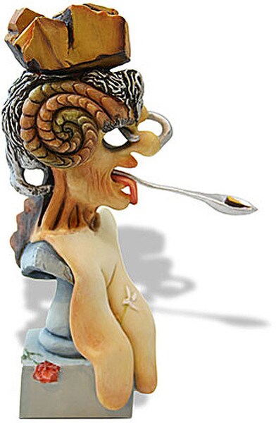Portrait Of Picasso by Salvador Dali Statue Surrealism Figurines Museum
